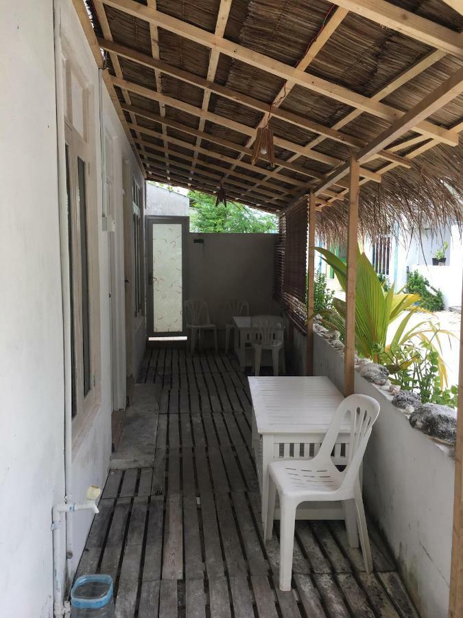 Beach Heaven Maldives - Ocean Vibes Guesthouse Đảo Đảo Huraa Ngoại thất bức ảnh